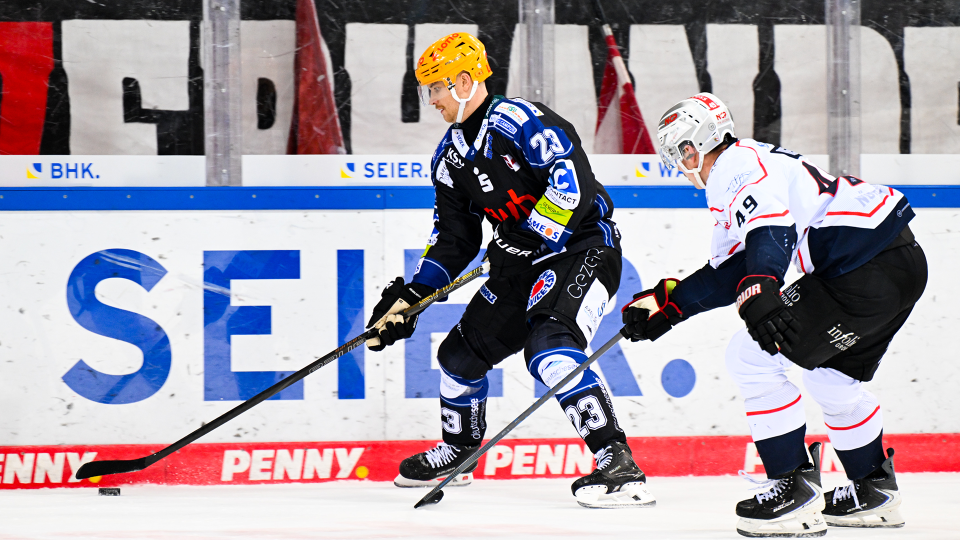 Pinguins Bremerhaven gg. Nürnberg Ice Tigers